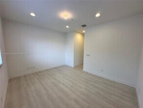 2579 SW 81st Terrace in Miramar, FL - Building Photo - Building Photo