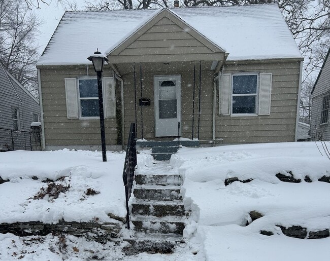 property at 1714 N Johnson St