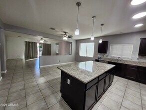 9309 W Orange Dr in Glendale, AZ - Building Photo - Building Photo