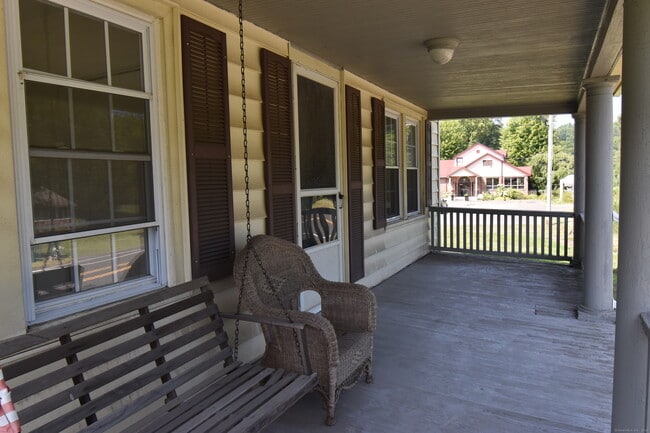 1197 Prospect Rd in Cheshire, CT - Building Photo - Building Photo