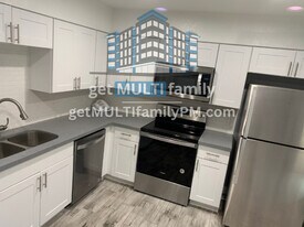 1766 E 6th Ave in Mesa, AZ - Building Photo