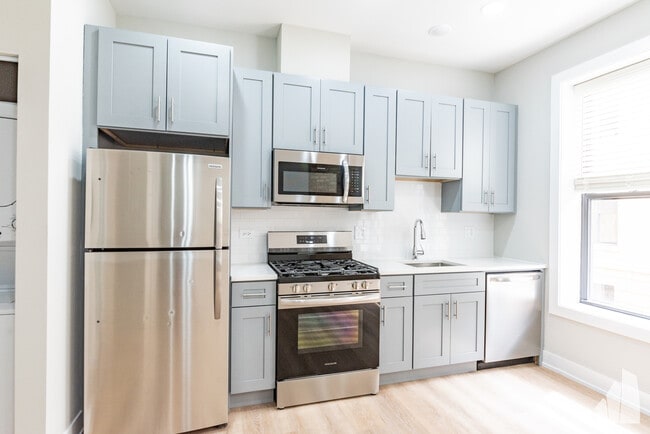 property at 434 W Belden Ave