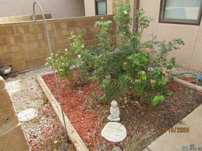 1917 Villa Dr in Artesia, NM - Building Photo - Building Photo