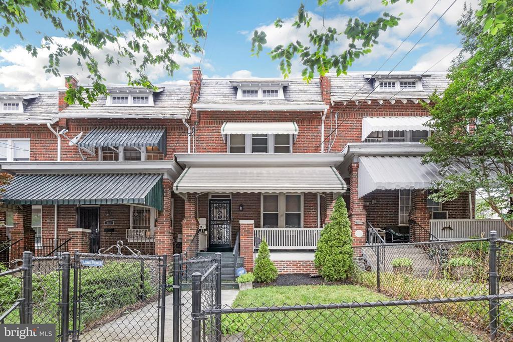 415 Gallatin St NW in Washington, DC - Building Photo