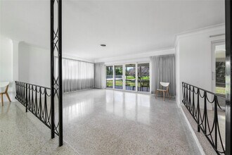 3140 Calle Largo Dr in Hollywood, FL - Building Photo - Building Photo