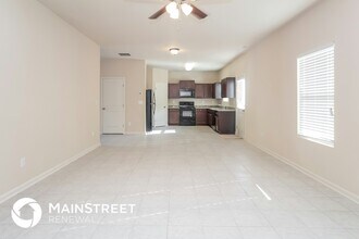 355 Sunflower Ln in Covington, GA - Foto de edificio - Building Photo