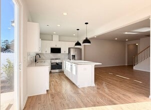 111 Lennei Ln in Garner, NC - Foto de edificio - Building Photo