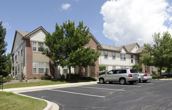 Randall Village in Crystal Lake, IL - Building Photo - Building Photo