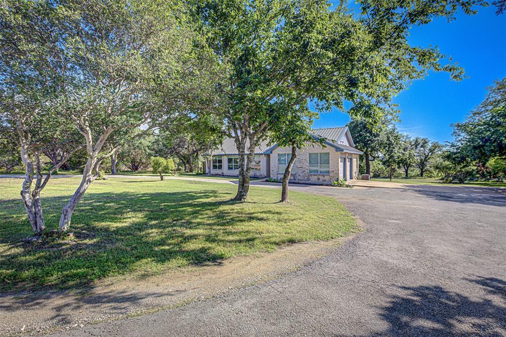 14444 Nutty Brown Rd in Austin, TX - Foto de edificio