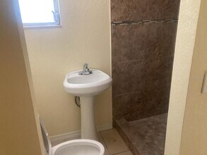 5641 Berlin Dr in Port Richey, FL - Building Photo - Building Photo