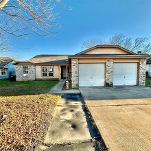 407 Burlwood Ct in Round Rock, TX - Building Photo - Building Photo