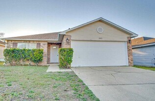 393 Mizzen Ln in Pensacola, FL - Building Photo