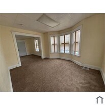 1318 E 188th St in Cleveland, OH - Building Photo