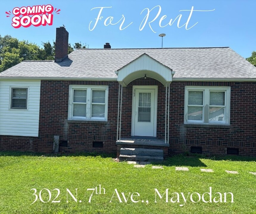 302 N 7th Ave in Mayodan, NC - Building Photo