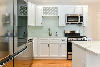 31 Chipman St in Boston, MA - Building Photo - Building Photo