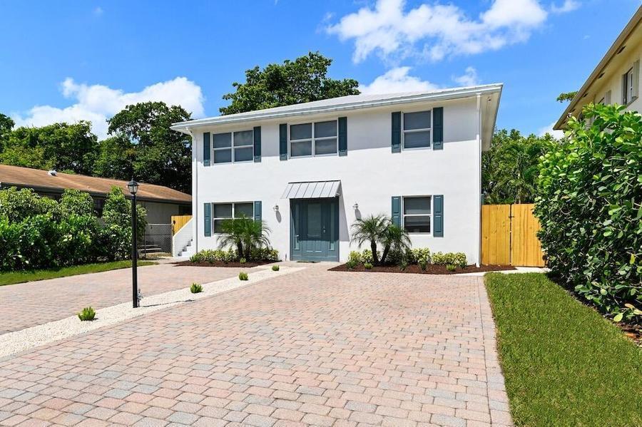 224 NW 2nd Ave-Unit -A in Delray Beach, FL - Building Photo