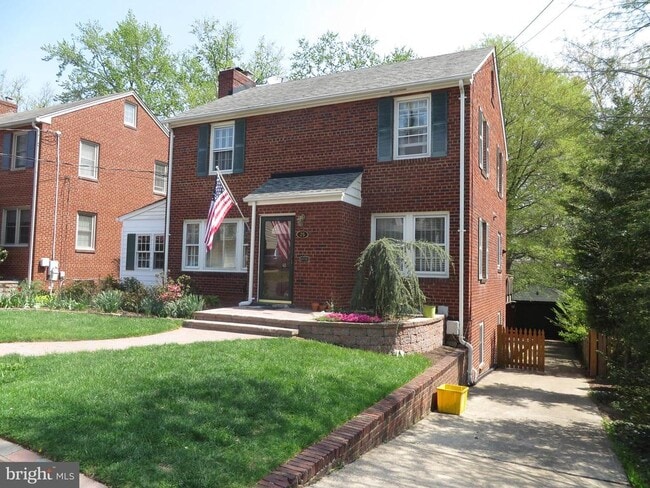 property at 25 N Garfield St