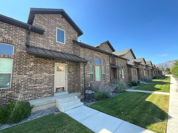 116 Fenway Flds Dr in Ogden, UT - Building Photo