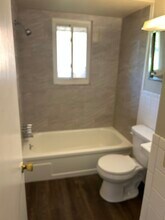 172 Kenridge Rd in Fairlawn, OH - Building Photo - Building Photo