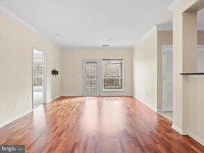 4860 Eisenhower Ave in Alexandria, VA - Building Photo - Building Photo