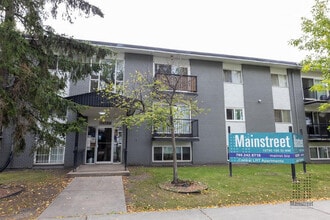 Central LRT Apartments in Edmonton, AB - Building Photo - Building Photo