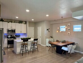 4997 W Daybreak Pkwy in South Jordan, UT - Building Photo - Building Photo
