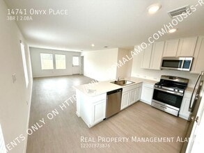 14741 Onyx Pl in Elmendorf, TX - Building Photo - Building Photo