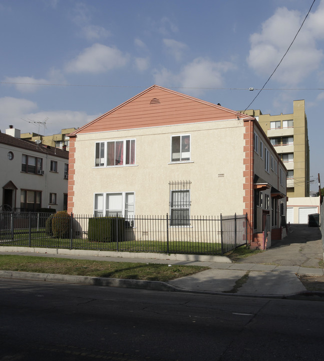 4131-4135 Melrose Ave in Los Angeles, CA - Foto de edificio