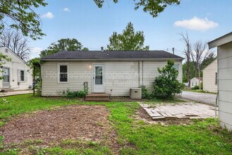 410 McKinley Ave in Warrenton, MO - Building Photo - Building Photo