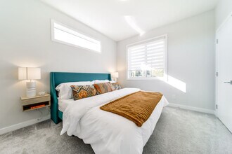 15809-15897 97 Ave NW in Edmonton, AB - Building Photo - Building Photo