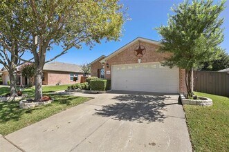 7802 Milestone Ridge Dr in Frisco, TX - Building Photo - Building Photo