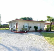 1412-1420 SW 41st Ave in Fort Lauderdale, FL - Building Photo