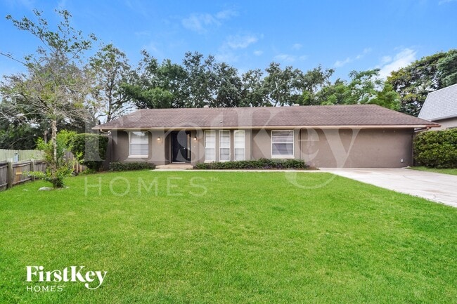 property at 2207 Pipestone Ct