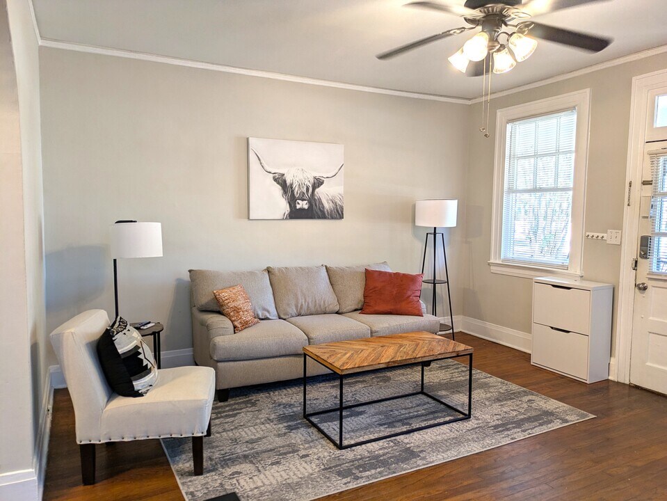 1910 Madison Ave in Montgomery, AL - Building Photo