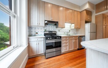419 Commonwealth Ave, Unit 4 in Boston, MA - Building Photo - Building Photo