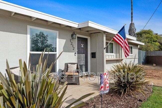 1212 Oneonta Ave in Imperial Beach, CA - Building Photo - Building Photo