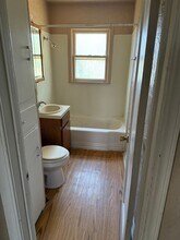 2125 NW Lake Ave in Lawton, OK - Foto de edificio - Building Photo