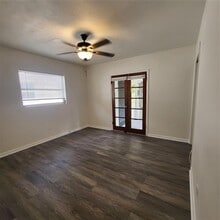 223 N Mars Ave in Clearwater, FL - Building Photo - Building Photo