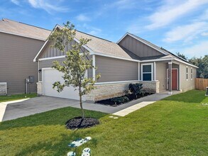 14630 Emerio Dr in San Antonio, TX - Building Photo - Building Photo