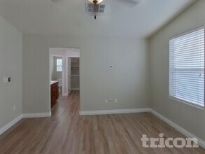 7515 Captain Palmer Ct, Unit 204 in Las Vegas, NV - Building Photo - Building Photo