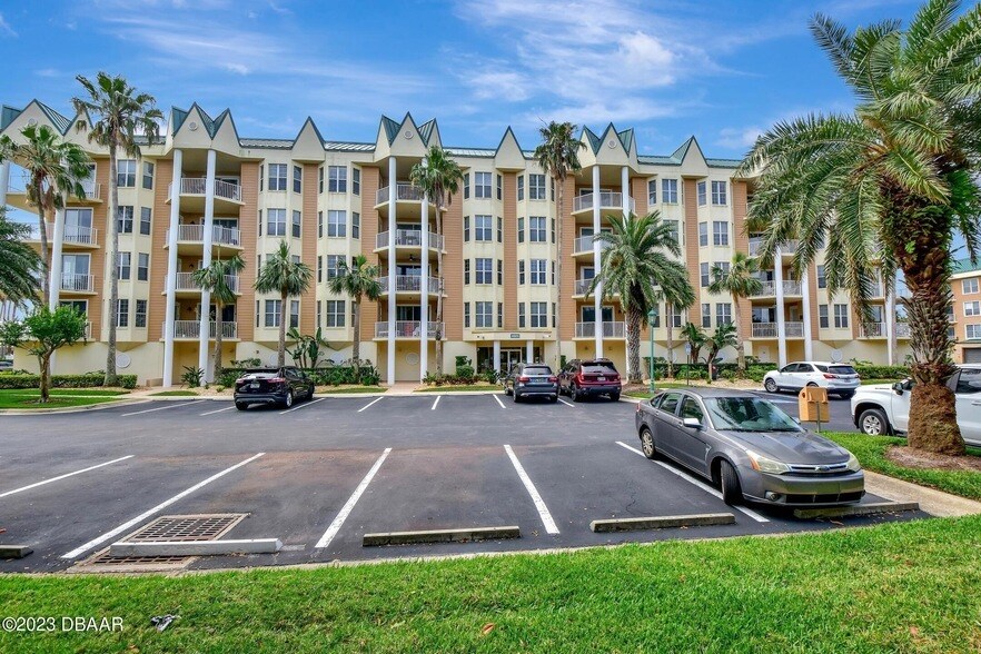 4623 Rivers Edge Village Ln, Unit 6308 in Ponce Inlet, FL - Building Photo