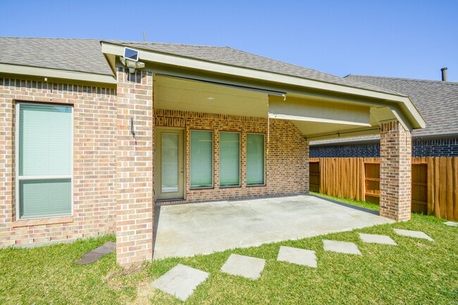 property at 28127 Knight Peak Dr