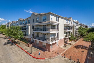 Marcella Memorial Heights in Houston, TX - Foto de edificio - Building Photo