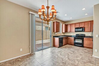 4058 E Carla Vista Dr in Gilbert, AZ - Building Photo - Building Photo