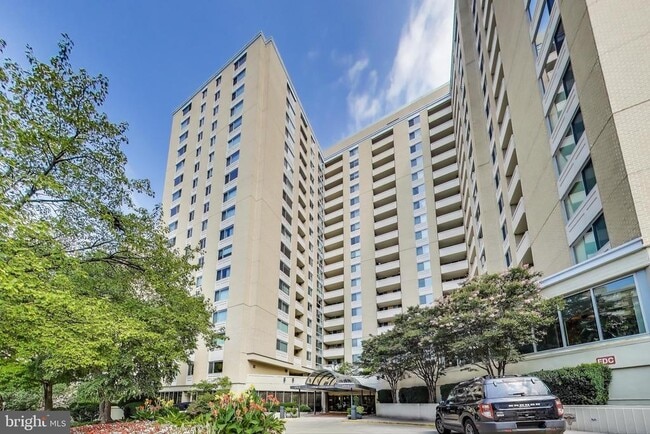 property at 4601 N Park Ave