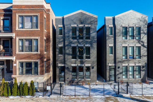 Celebration Apartments in Chicago, IL - Building Photo - Building Photo