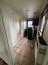 1251 E 59th Pl-Unit -Unit A in Los Angeles, CA - Building Photo - Building Photo