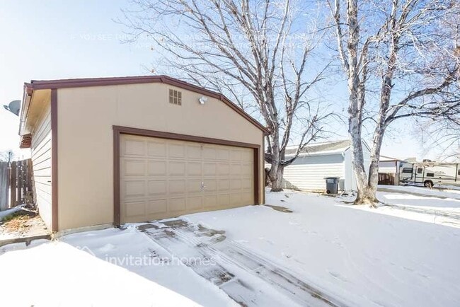 19382 E Buchanan Pl in Aurora, CO - Building Photo - Building Photo
