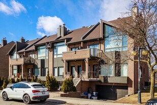 5805 David-Lewis St in Montréal, QC - Building Photo
