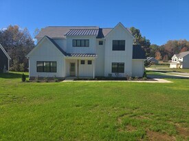 550 Cora Rd in Cookeville, TN - Building Photo